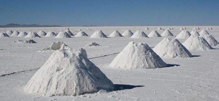 Market Shifts and Opportunities for Lithium Carbonate Amid Expanding Energy Storage-Driven Demand and Restructured Supply-Demand Dynamics