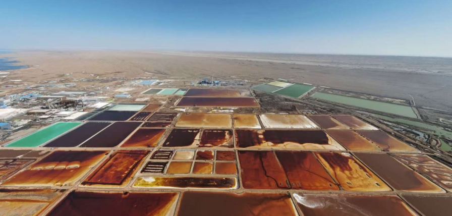 An Integrated, Smart, Effective Future for Lithium Extraction